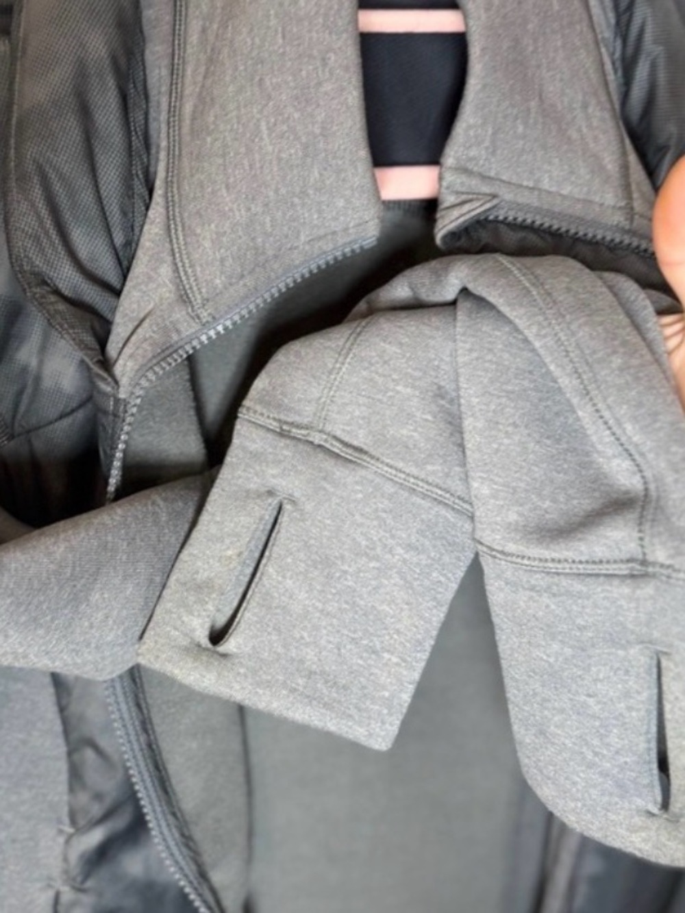 Lululemon Snug Sprinter Jacket - Picture 9 of 10